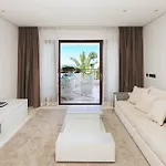Doncella Luxury With Ocean View Estepona